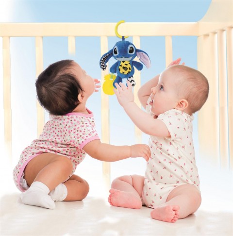 Plüss csörgő Stitch | Baby DisneyIVET.HU - A te online butikod.