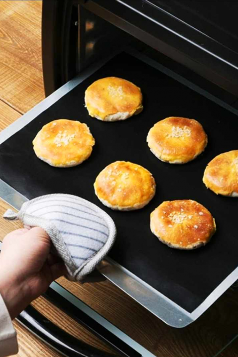 TEFORY Teflon sütő/grill alátét - 4 db., Szín: fekete, IVET.HU - A te online butikod.