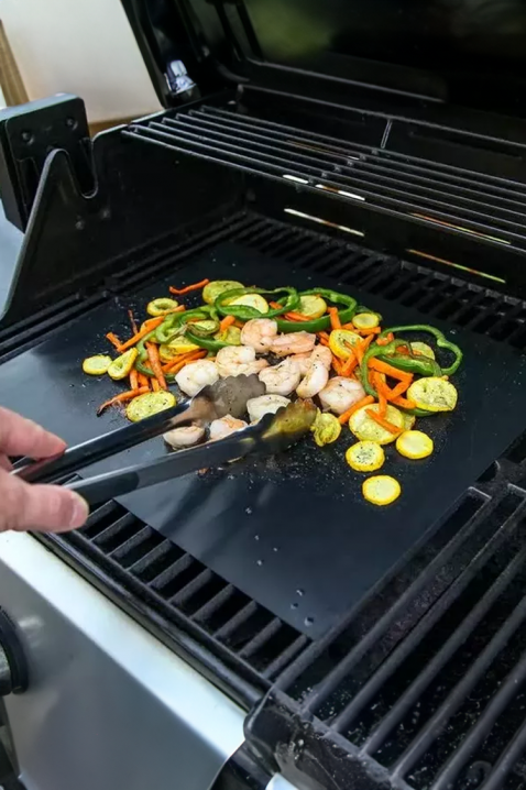 TEFORY Teflon sütő/grill alátét - 4 db., Szín: fekete, IVET.HU - A te online butikod.