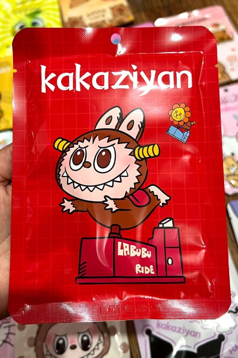 KAKAZIYAN LABUBU Arcmaszk PIROSIVET.HU - A te online butikod.