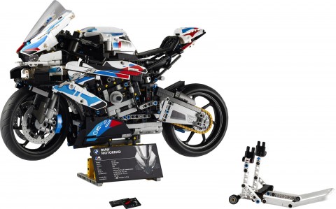 42130 | BMW M 1000 RRIVET.HU - A te online butikod.