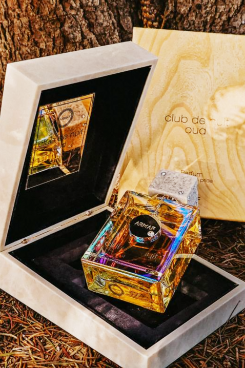 Armaf Club De Nuit Oud EDP 105 ml Limited Edition Special parfümIVET.HU - A te online butikod.