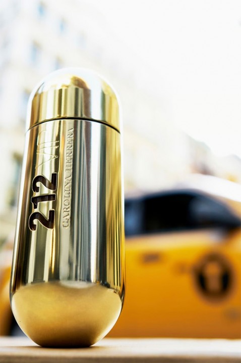 Carolina Herrera 212 VIP EDP 80 ml parfümIVET.HU - A te online butikod.