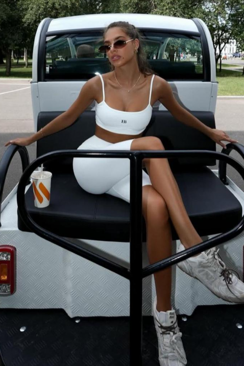 IVELINDA sportos szett, Szín: fehér, IVET.HU - A te online butikod.