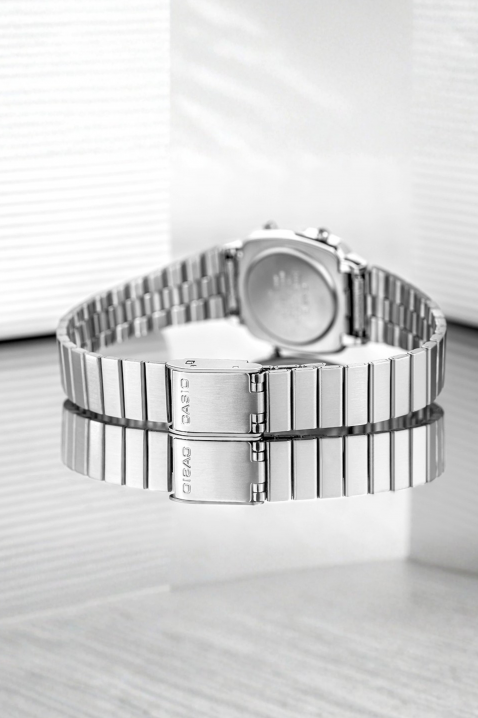 CASIO LA670WD-1DF női karóra, Szín: ezüst, IVET.HU - A te online butikod.