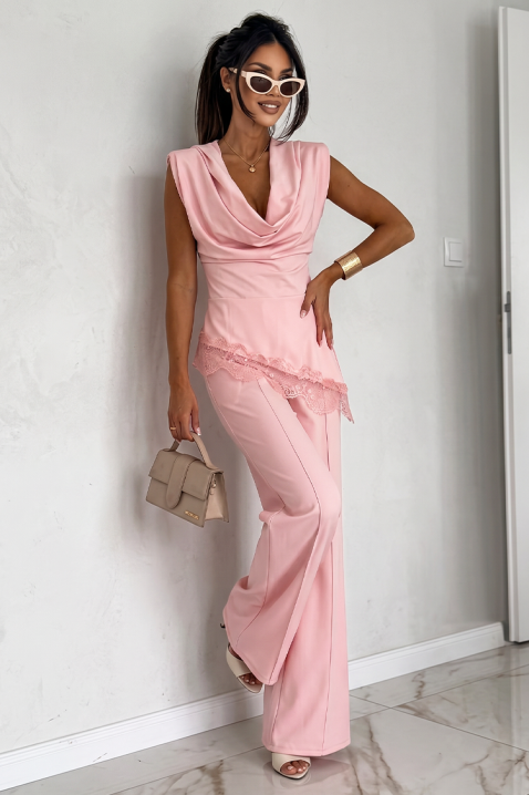 ZELVORA PINK laza szett felső látványos nyakkivágással és bő nadrággal, Szín: rózsaszín, IVET.HU - A te online butikod.