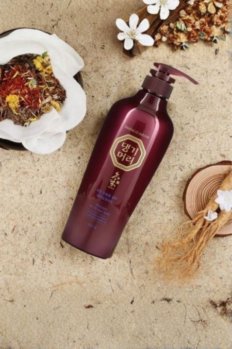 Daeng Gi Meo Ri Shampoo For Oily Scalp Renewal 500 mlIVET.HU - A te online butikod.