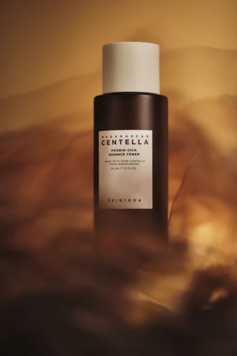 SKIN1004 Madagascar Centella Probio-Cica Essence Toner 210 mlIVET.HU - A te online butikod.