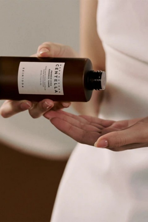 SKIN1004 Madagascar Centella Probio-Cica Essence Toner 210 mlIVET.HU - A te online butikod.