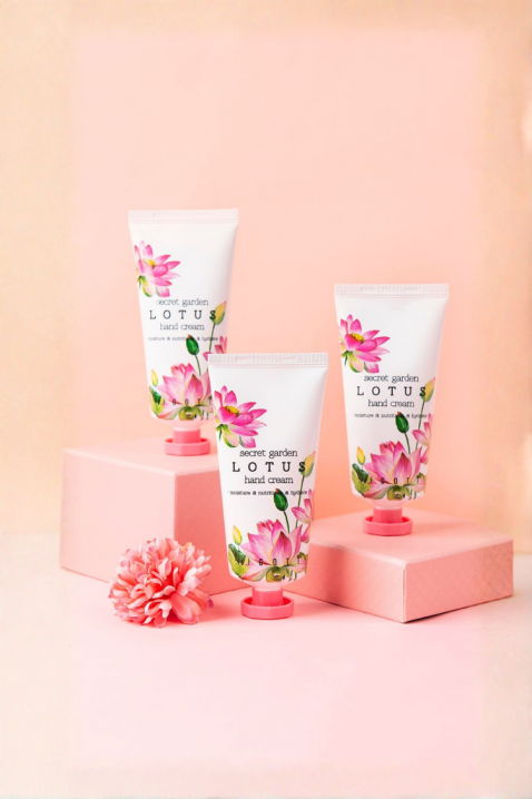 Jigott Secret Garden Lotus Hand Cream 100 mlIVET.HU - A te online butikod.