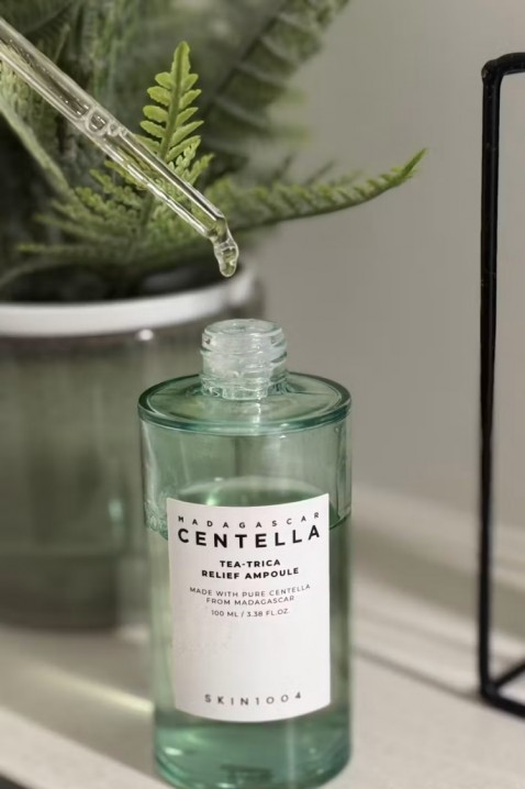 SKIN1004 Sample Madagascar Centella Tea-Trica Relief Ampoule with Tea Tree SAMPLE 1,5 mlIVET.HU - A te online butikod.