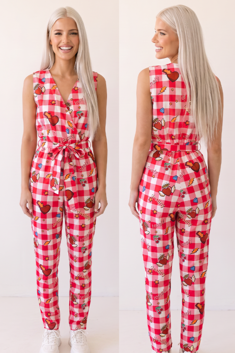 AMARVESA PINK játékos, hosszú női overál művészi pop-art kockás mintával és átlapolt dekoltázzsal, Szín: multicolor, IVET.HU - A te online butikod.