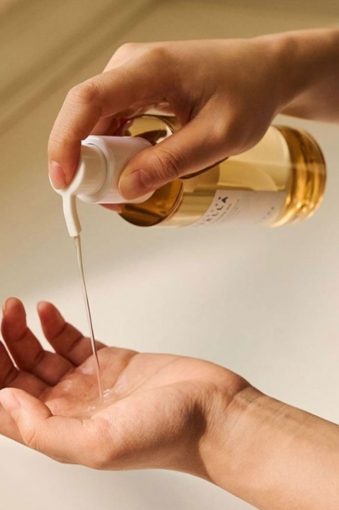 SKIN1004 Madagascar Centella Light Cleansing Oil 200 mlIVET.HU - A te online butikod.
