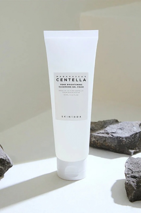 SKIN1004 Madagascar Centella Tone Brightening Cleansing Gel Foam 125mlIVET.HU - A te online butikod.