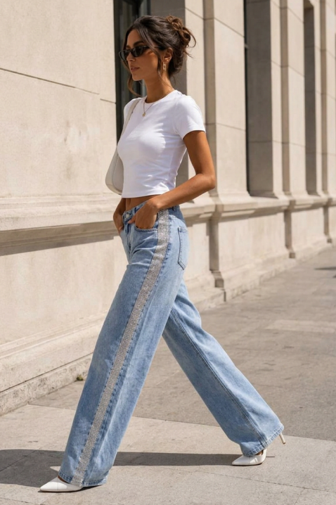 CARINIRA BLUE széles szárú női farmernadrág dekoratív oldalsó szalagokkal, Szín: denim, IVET.HU - A te online butikod.