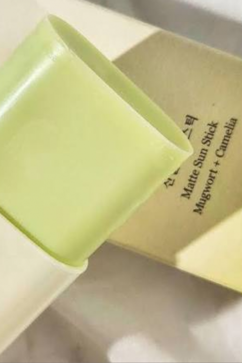 Beauty of Joseon Matte Sun Stick: Mugwort+Camelia, 18 mlIVET.HU - A te online butikod.