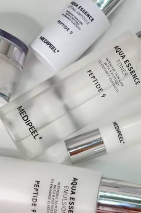 MEDI-PEEL Peptide 9 Aqua Essence Lifting Ampoule NEW 50 mlIVET.HU - A te online butikod.