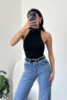 NAPUNDELA BLACK top