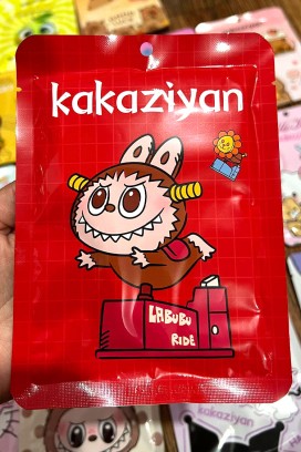 KAKAZIYAN LABUBU Arcmaszk PIROS