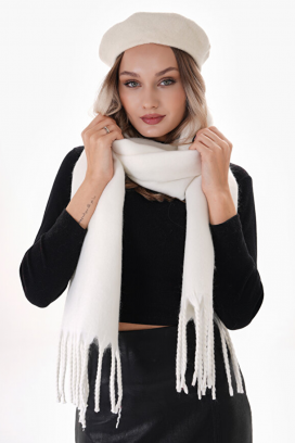 SHARMALDA WHITE sál